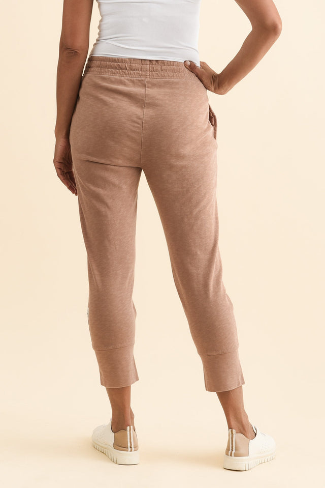 Fundamental Brunch Mocha Cotton Sweatpants,Brunette model,alt text|model:Cara image 6