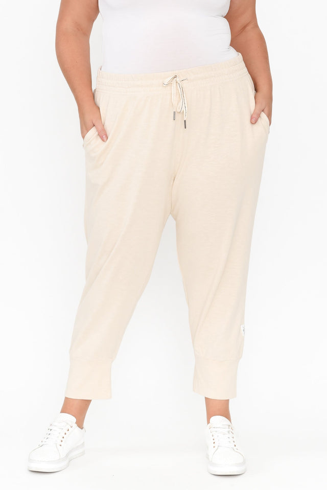 Fundamental Brunch Natural Cotton Sweatpants,Blonde model,plus-size,curve-bottoms,plus-size-Pants,plus-size-winter-clothing, alt text|model:Caitlin image 7