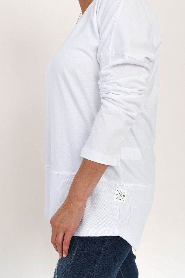 alt text|model:Brooke image 7