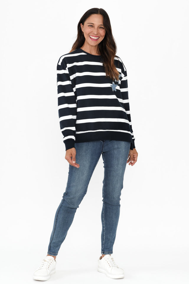 alt text|model:Cara image 7