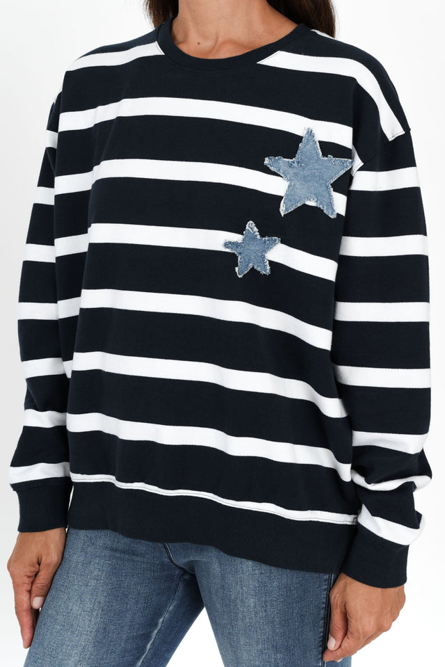 alt text|model:Cara image 6