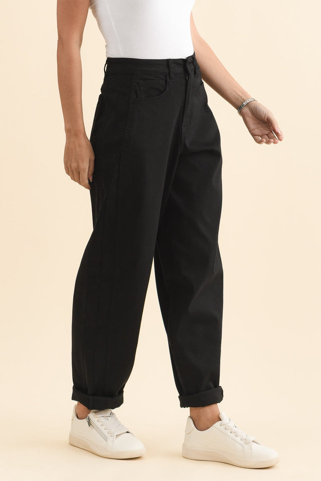 Garner Black Barrel Chino Pants,Brunette model,alt text|model:MJ image 4