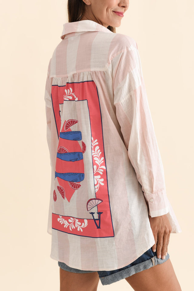 alt text|model:Cara image 5