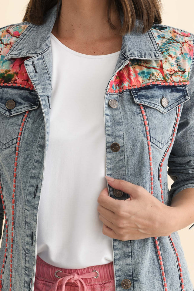 Gerri Pink Garden Denim Jacket,Brunette model,alt text|model:MJ image 7