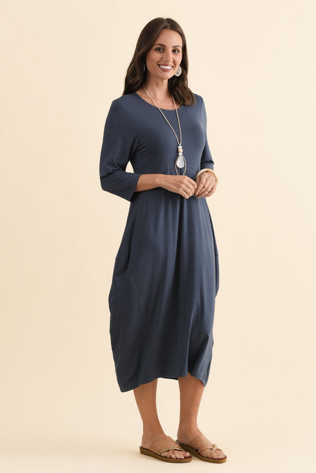 alt text|model:MJ image 5