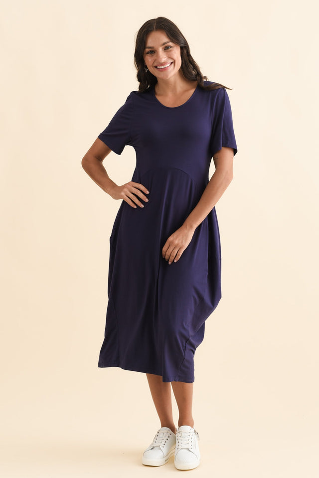 Glenda Navy Short Sleeve Crescent Dress,Brunette model,alt text|model:Brontie image 4
