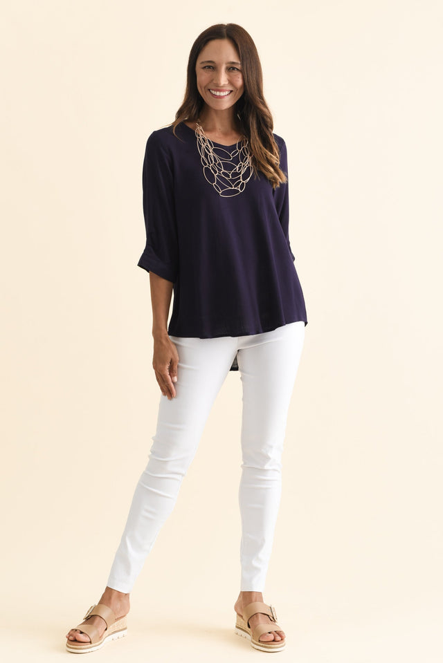 alt text|model:Cara image 7