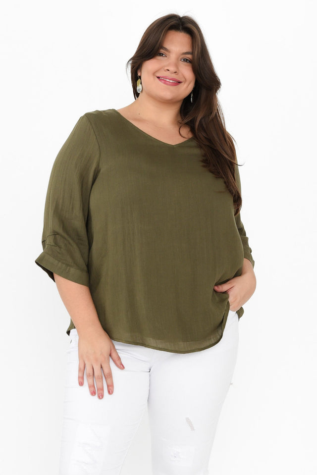 Gomez Khaki Button Top,Brunette model,plus-size,curve-tops,plus-size-sleeved-tops,plus-size-linen-tops,alt text|model:Gabby image 9