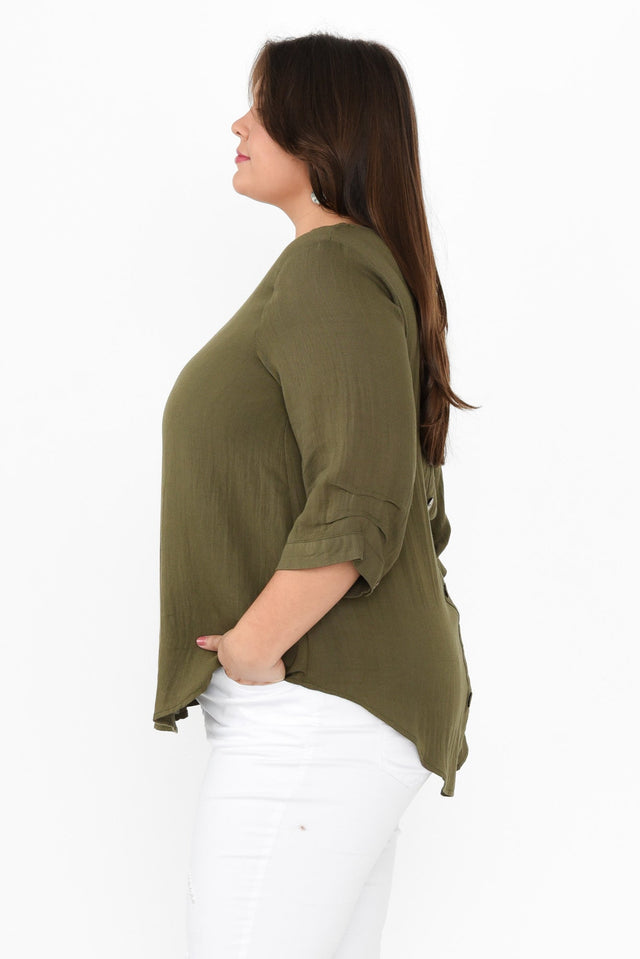 Gomez Khaki Button Top,Brunette model,alt text|model:Gabby image 10
