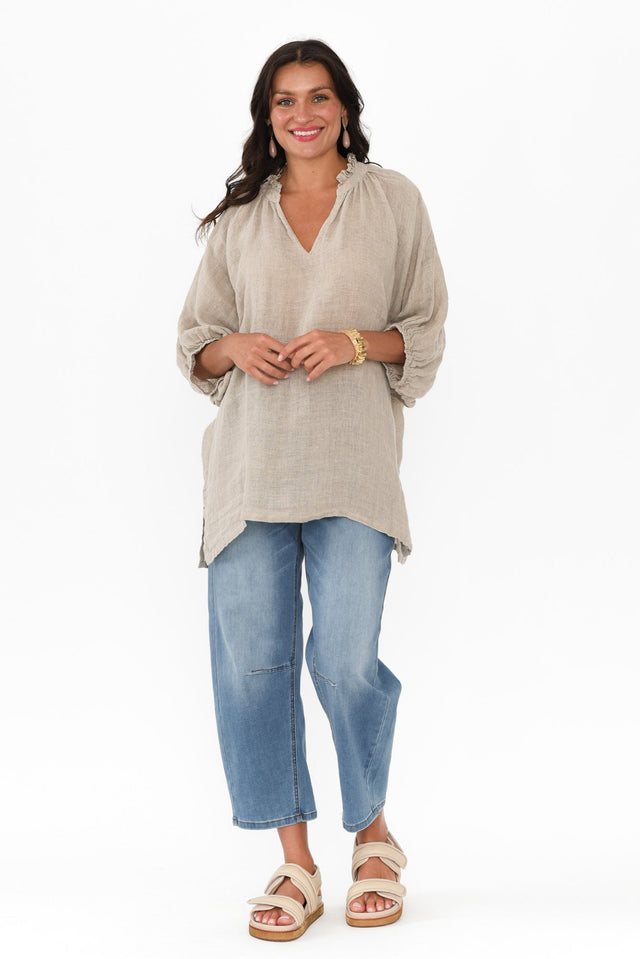 alt text|model:Brontie image 7