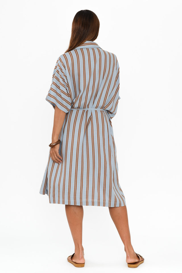 alt text|model:Cara image 6