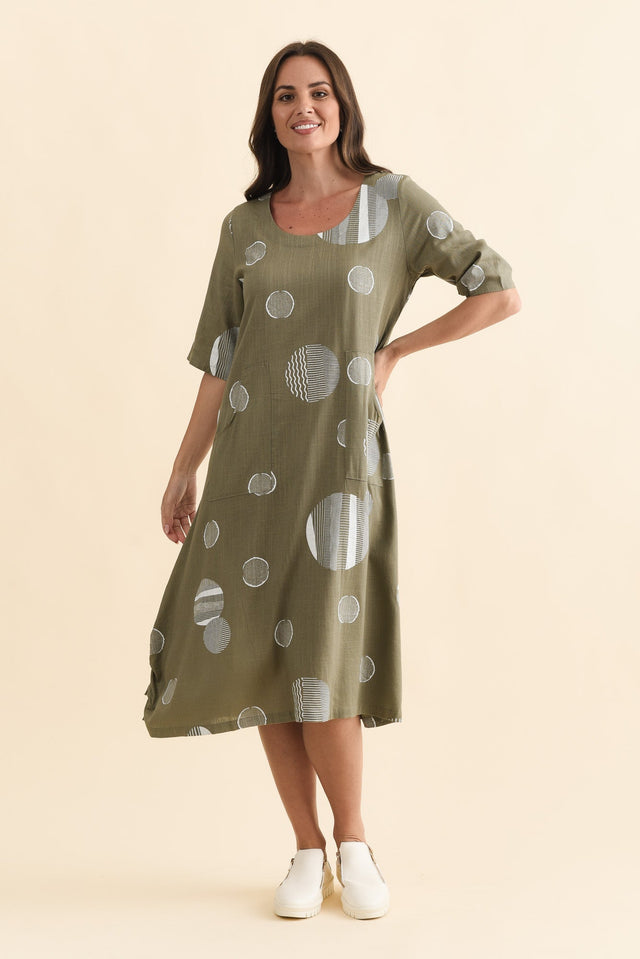 Hailee Olive Spot Linen Cotton Dress,Brunette model,alt text|model:MJ image 3