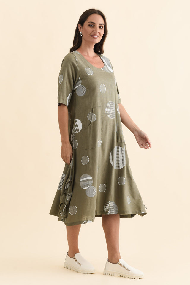 Hailee Olive Spot Linen Cotton Dress,Brunette model,alt text|model:MJ image 4