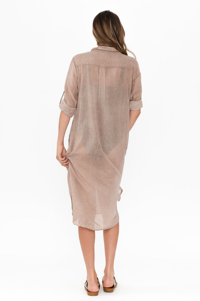 Hailey Taupe Cotton Button Kaftan,Brunette model,alt text|model:Johanna image 5