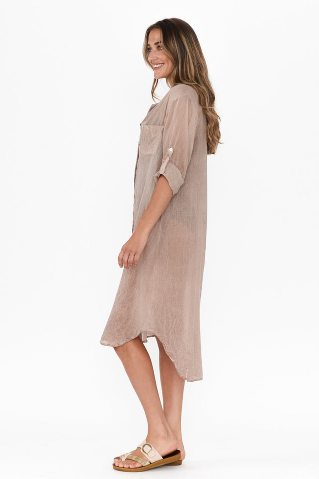 Hailey Taupe Cotton Button Kaftan,Brunette model,alt text|model:Johanna image 4