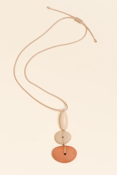 Hali Orange Stone Pendant Necklace