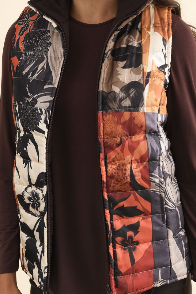 Hallen Orange Floral Puffer Vest,Brunette model,alt text|model:Brontie image 6