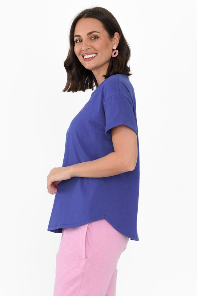 Halli Blue Cotton Tee,Brunette model,alt text|model:MJ image 4