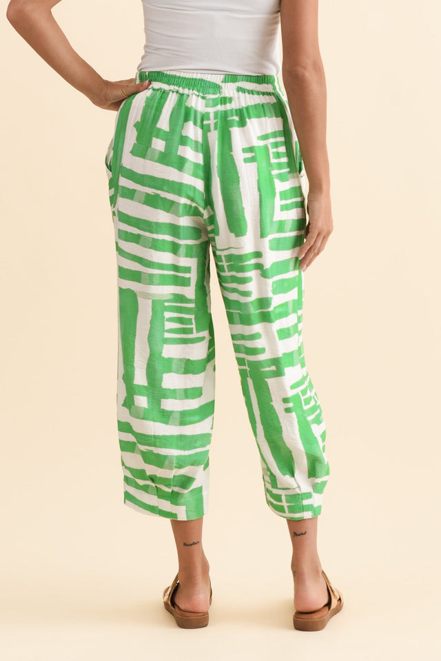 alt text|model:Brontie image 6