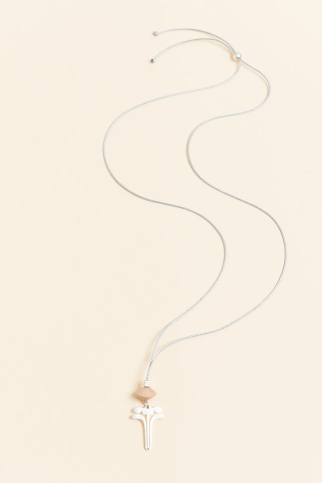 Hatia Silver Flower Pendant Necklace