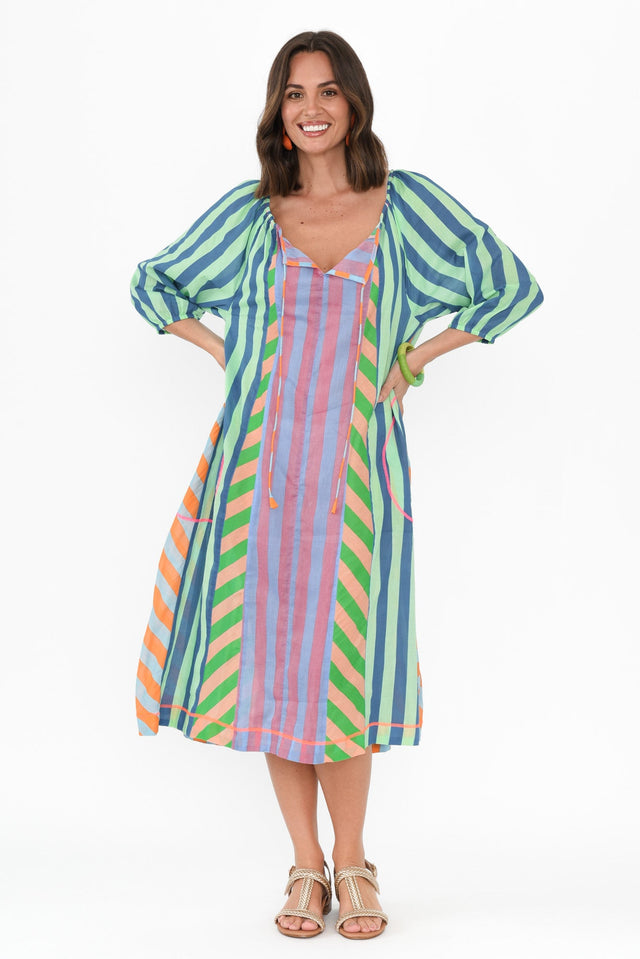 alt text|model:MJ image 7