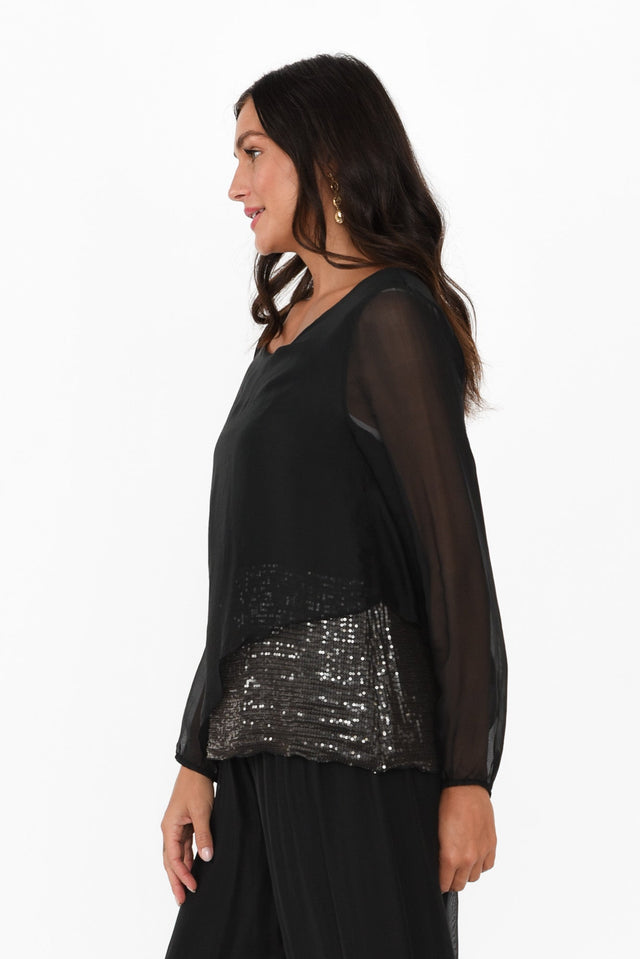 alt text|model:Brontie image 4