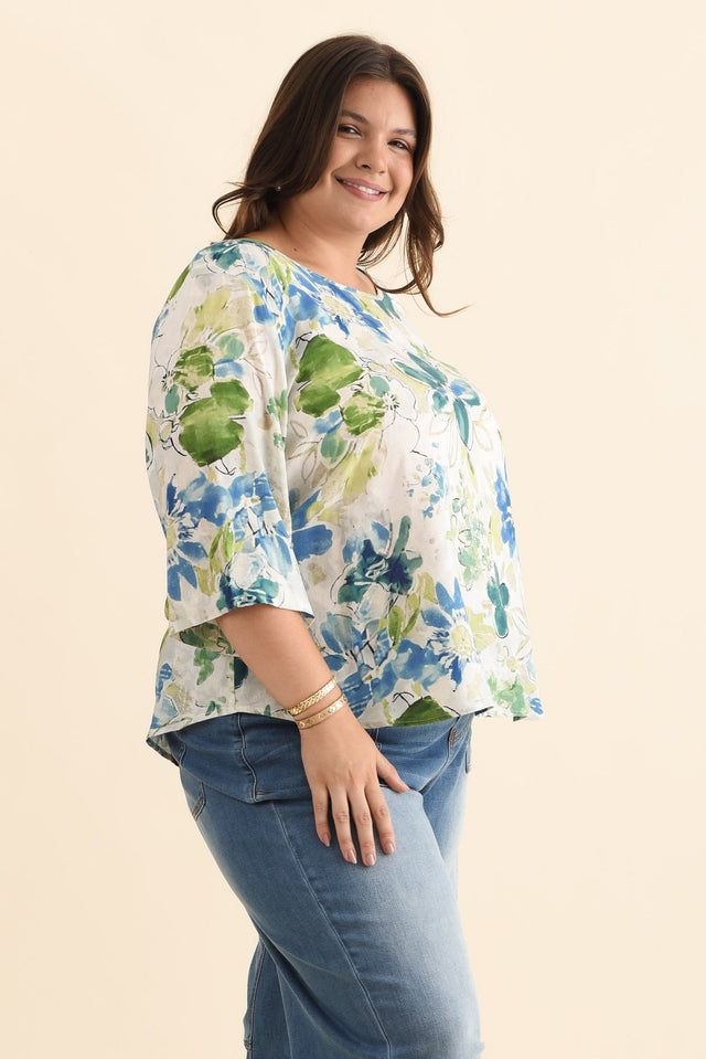 alt text|model:Gabby image 11