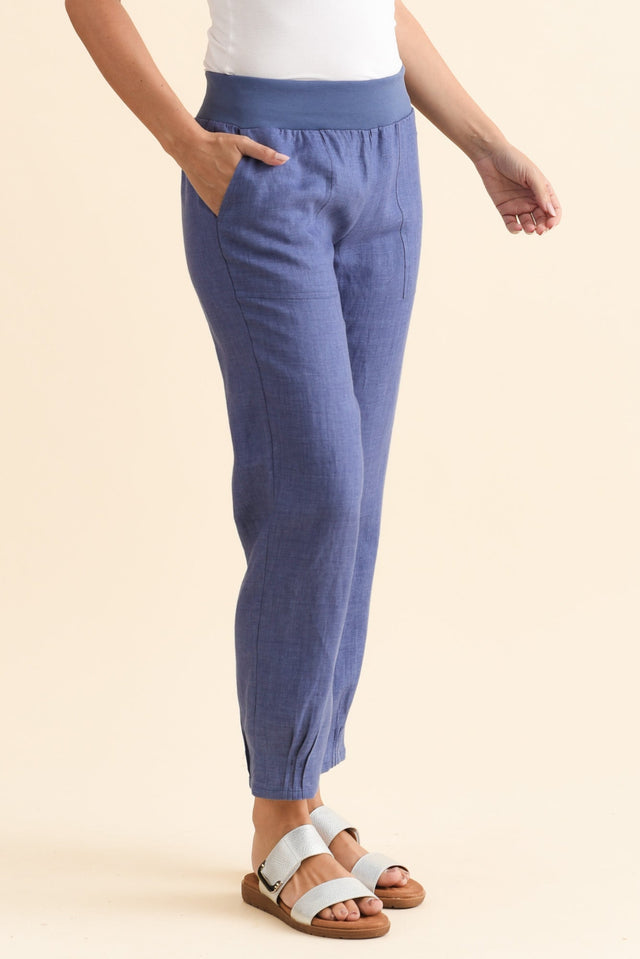 alt text|model:MJ image 4