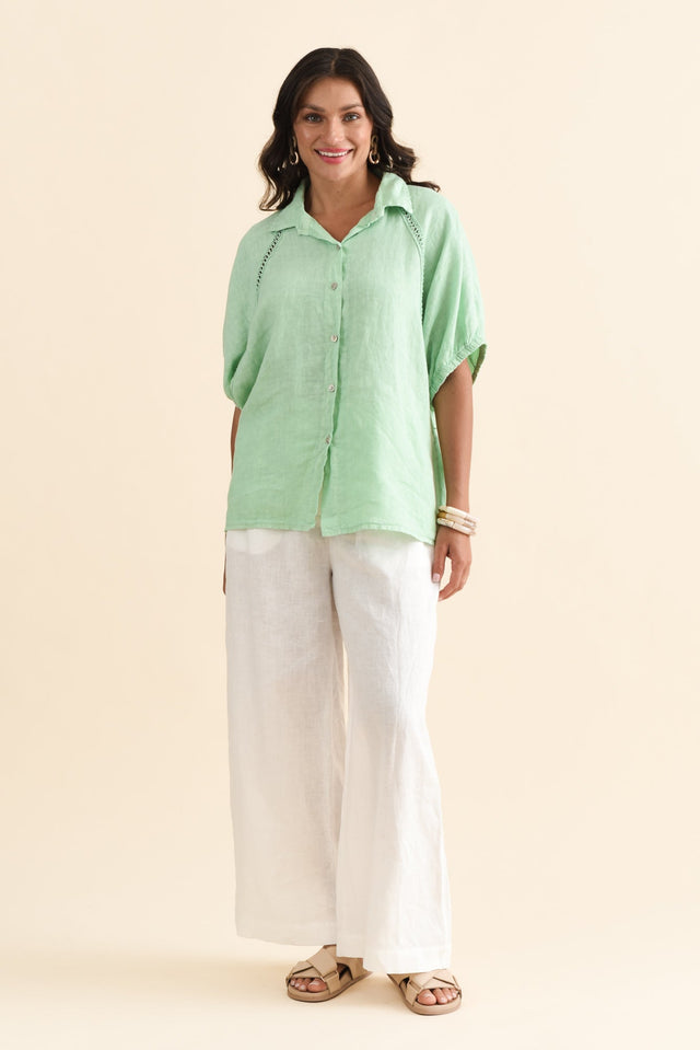 Huntley Aqua Linen Collared Shirt,Brunette model,alt text|model:Brontie image 3