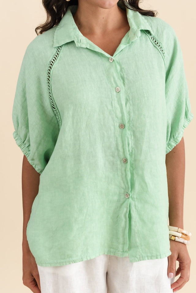 Huntley Aqua Linen Collared Shirt,Brunette model,alt text|model:Brontie image 6