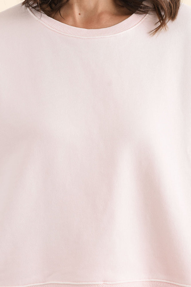Hustler Light Pink Cotton Tee,Detail,Brunette model,alt text|model:Cara image 5