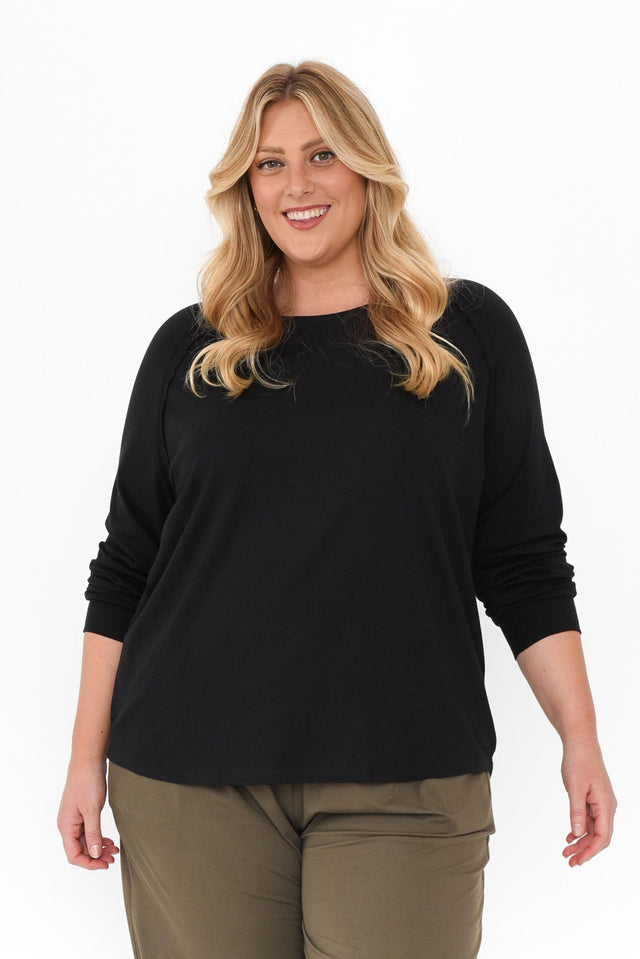 plus-size,curve-basics,curve-tops,plus-size-sleeved-tops,plus-size-cotton-tops,plus-size-basic-tops,plus-size-winter-clothing,alt text|model:Caitlin image 7