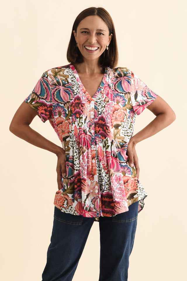 Isobel Pink Garden Button Top,Brunette model,alt text|model:Cara