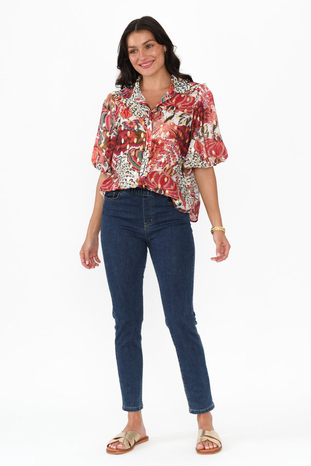 alt text|model:Brontie