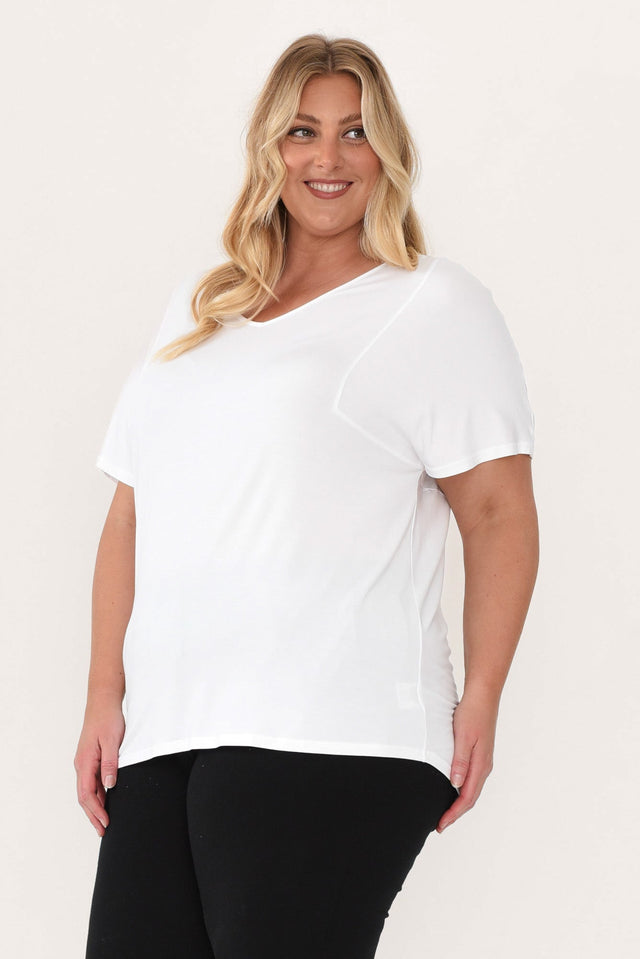 Ivy White Micro Modal Swing Tee,Blonde model,alt text|model:Caitlin image 10