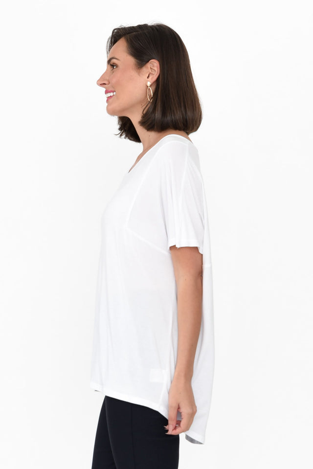 alt text|model:MJ image 6