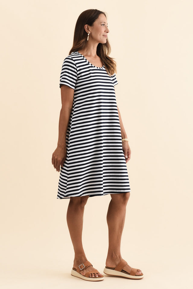 Izzy Navy Stripe Cotton Tee Dress,Brunette model,alt text|model:Cara image 4
