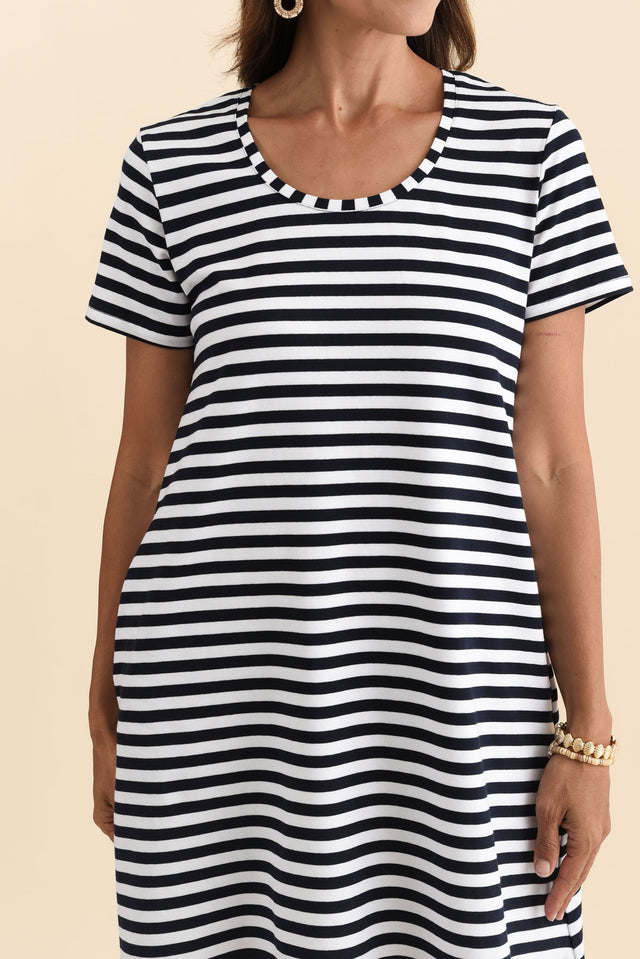 Izzy Navy Stripe Cotton Tee Dress,Brunette model,alt text|model:Cara image 6