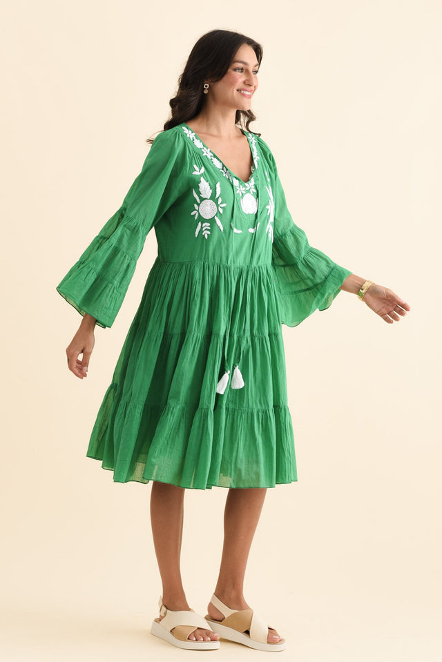 alt text|model:Brontie image 4