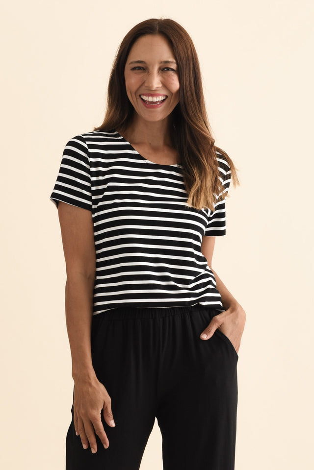 Janis Black Stripe Bamboo Tee,Brunette model,alt text|model:Cara image 3
