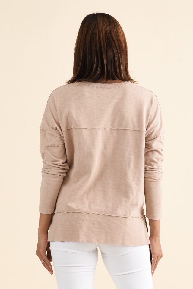Jayne Beige Cotton Throw On Top,brunette model,Back of Outfit,alt text|model:Cara image 4