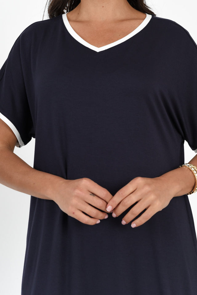 alt text|model:Brontie image 5