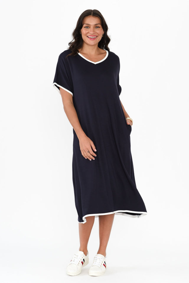 alt text|model:Brontie image 6