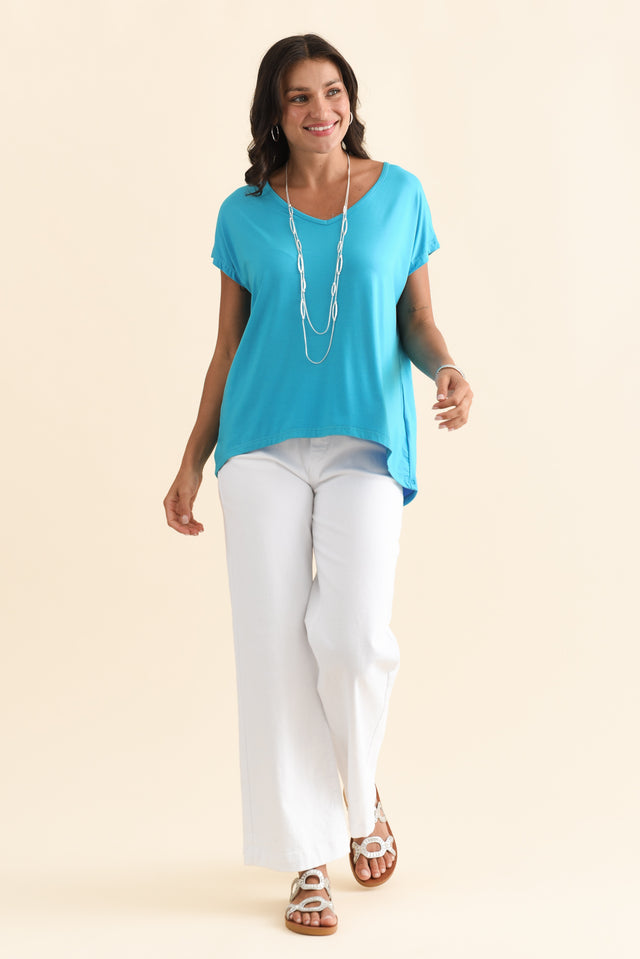 Jenner Blue V Neck Tee,Brunette model,alt text|model:Brontie image 7