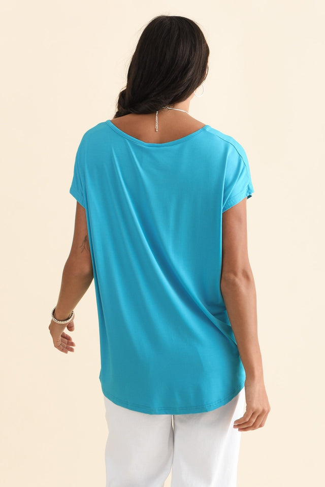 Jenner Blue V Neck Tee,Brunette model,alt text|model:Brontie image 5