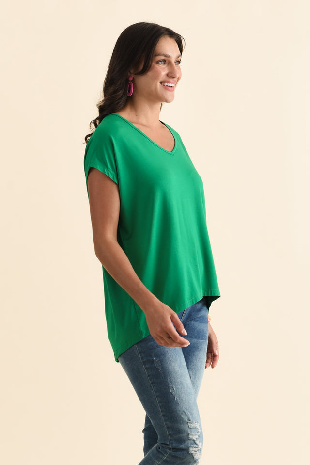 alt text|model:Brontie image 5