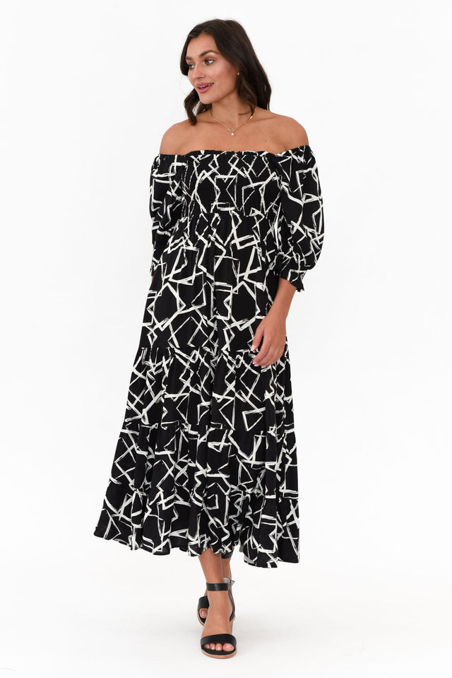 Jonathan Black Geo Shirred Maxi Dress,Brunette model,alt text|model:Brontie image 3