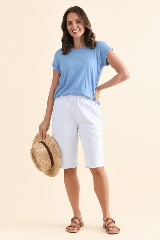 Jora White Pocket Shorts,Full Body,Brunette model,alt text|model:Cara image 2