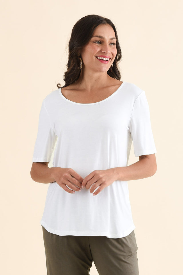 Josephine White Scoop Neck Tee,Front,Brunette model,alt text|model:Brontie image 1