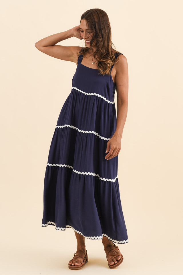 Josie Navy Contrast Tier Dress,Brunette model,alt text|model:Cara image 4